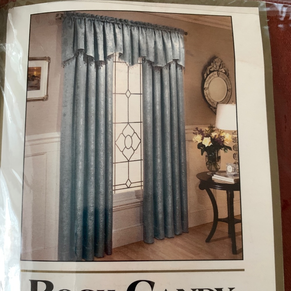 Red Cinnabar Curtains & Valances (NWOT) - Picture 5 of 11